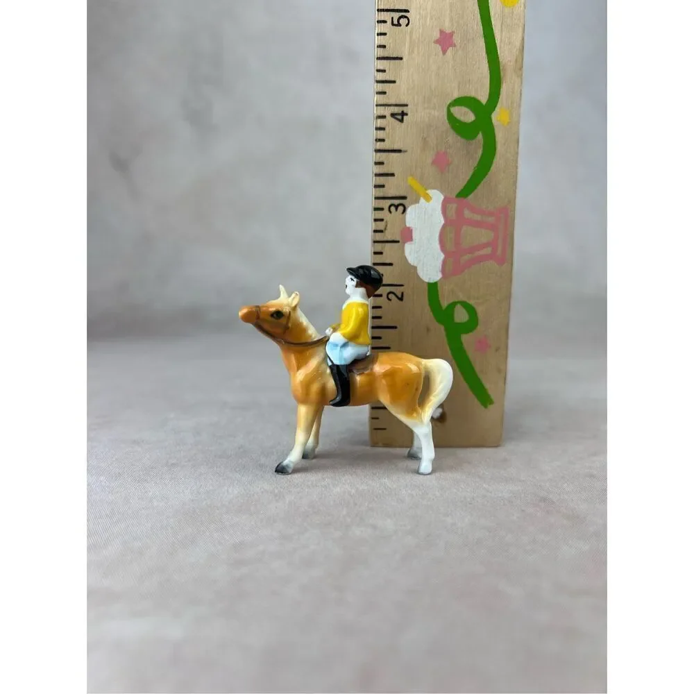 Breyer vintage clinky